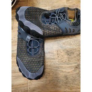 Outdoor Gray Slip On Water Shoes No Lace Men's Size EU 44 US 10